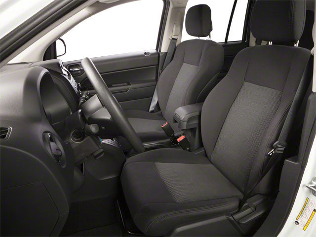 Used 2013 Jeep Compass Sport FWD image 11
