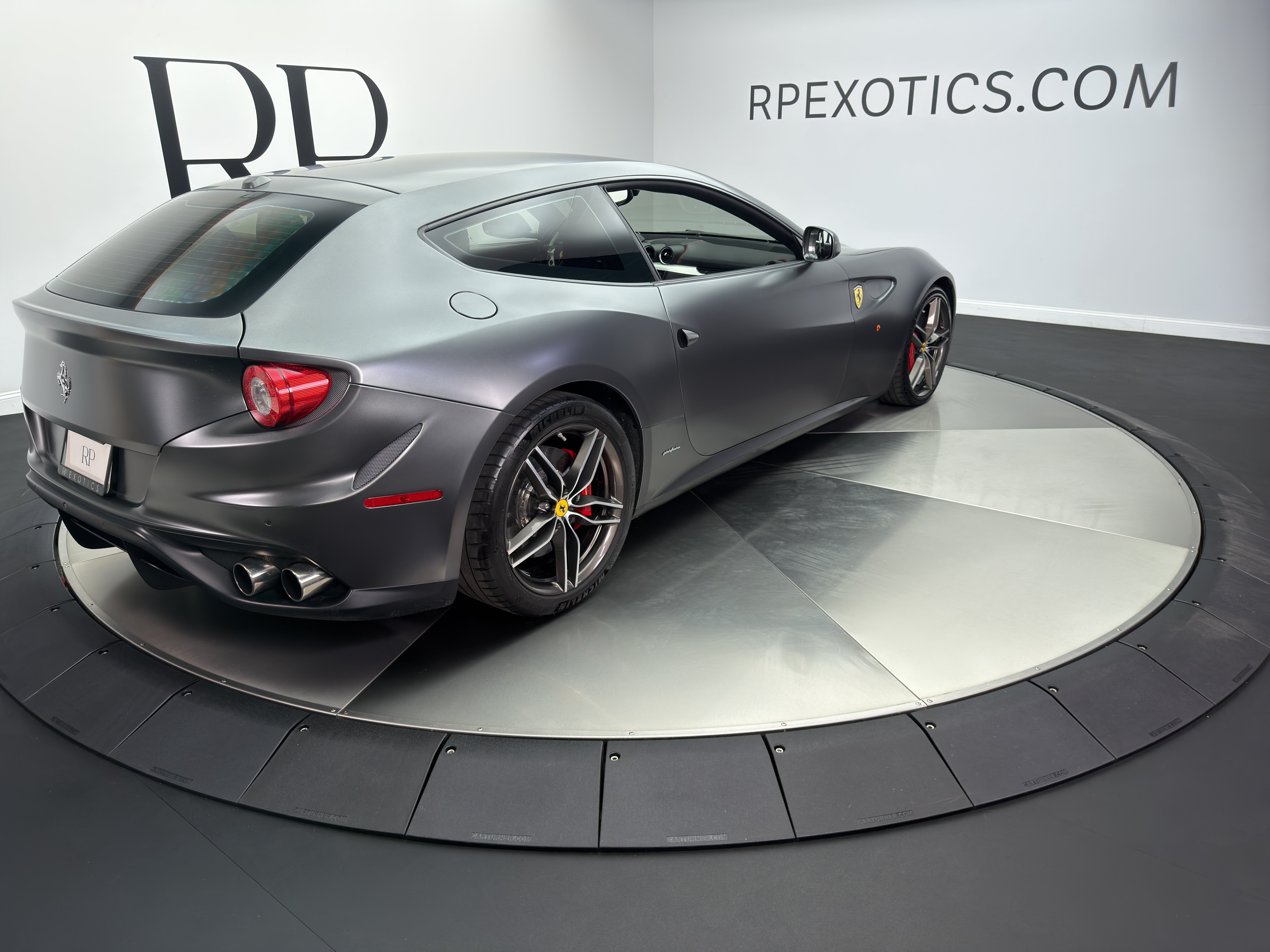 Used 2015 Ferrari FF AWD/4WD image 6