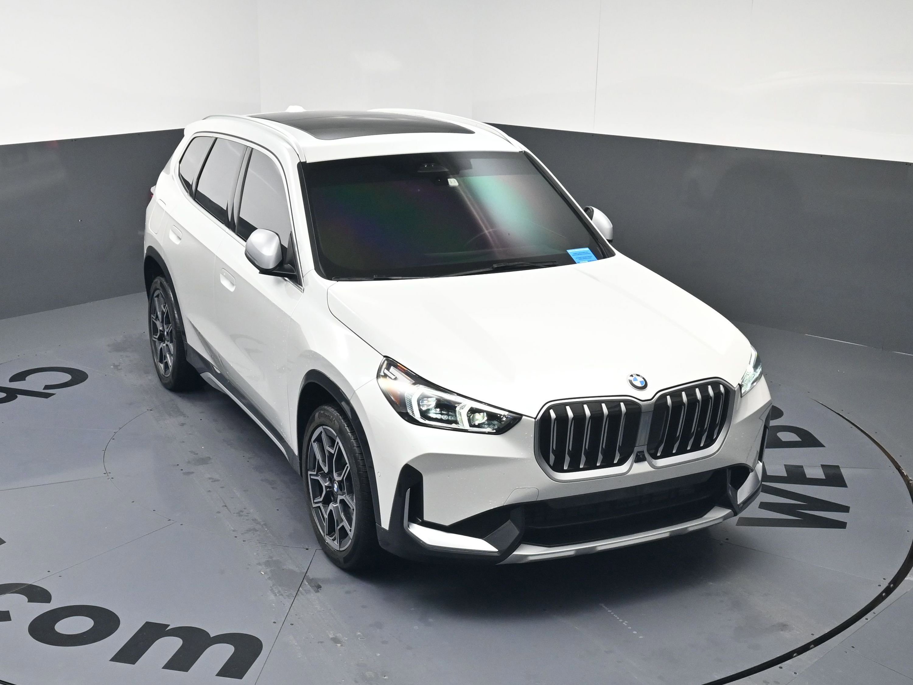 Used 2023 BMW X1 xDrive28i w/ Premium Package image 22