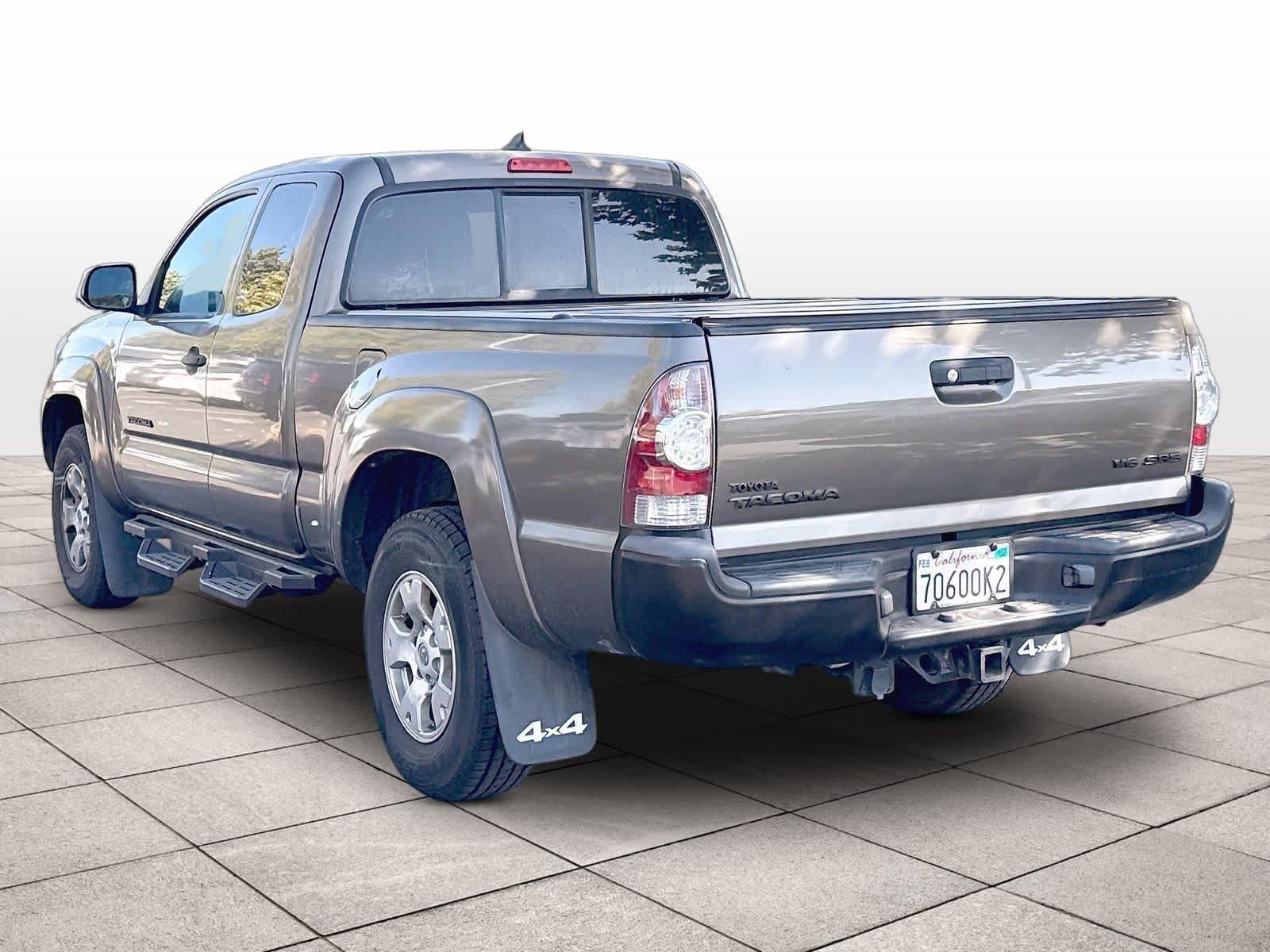 Used 2014 Toyota Tacoma 4x4 Access Cab V6 w/ SR5 Package image 6