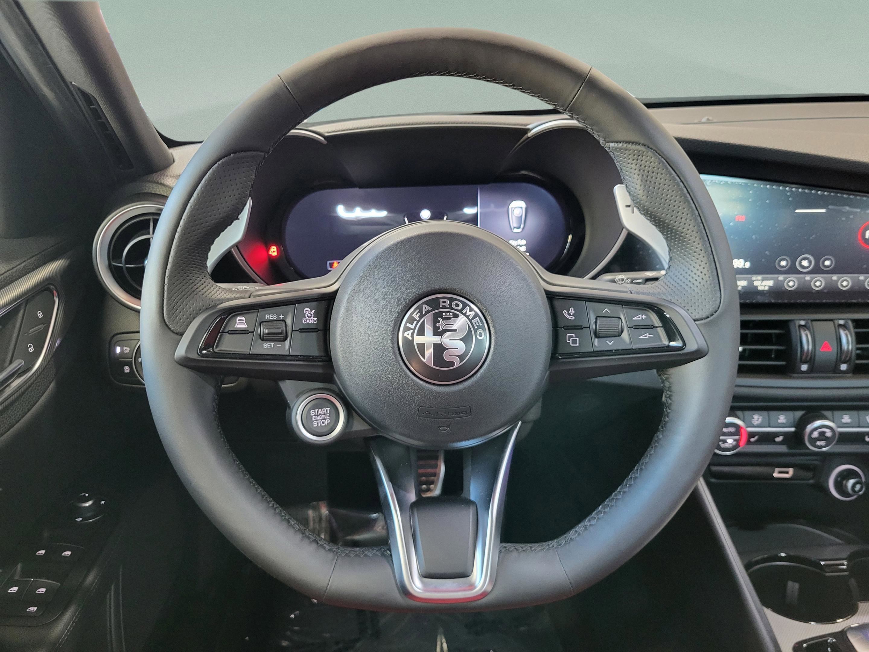 New 2025 Alfa Romeo Giulia w/ Veloce Package Rwd image 58