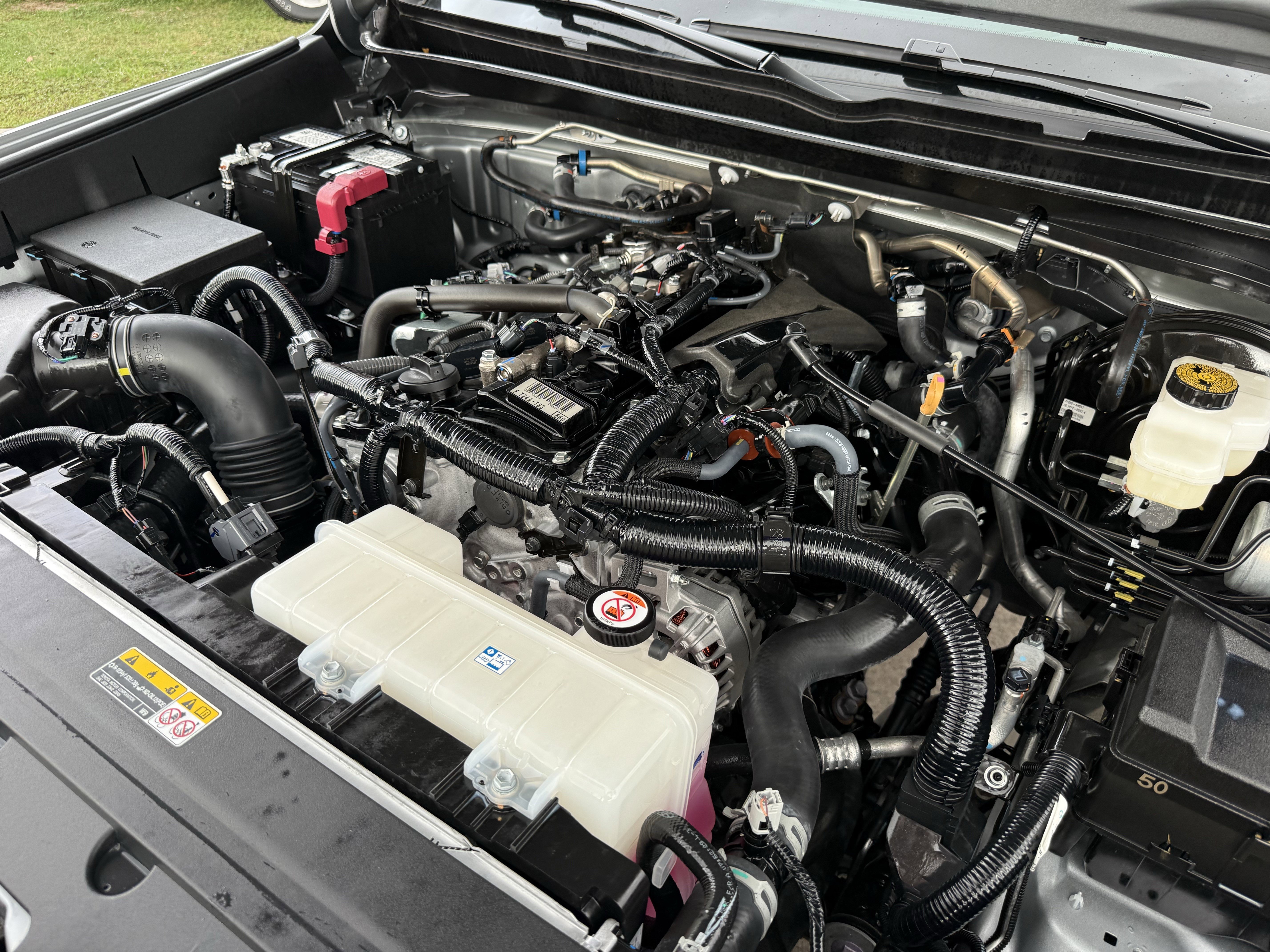 Used 2025 Toyota Tacoma SR5 image 34