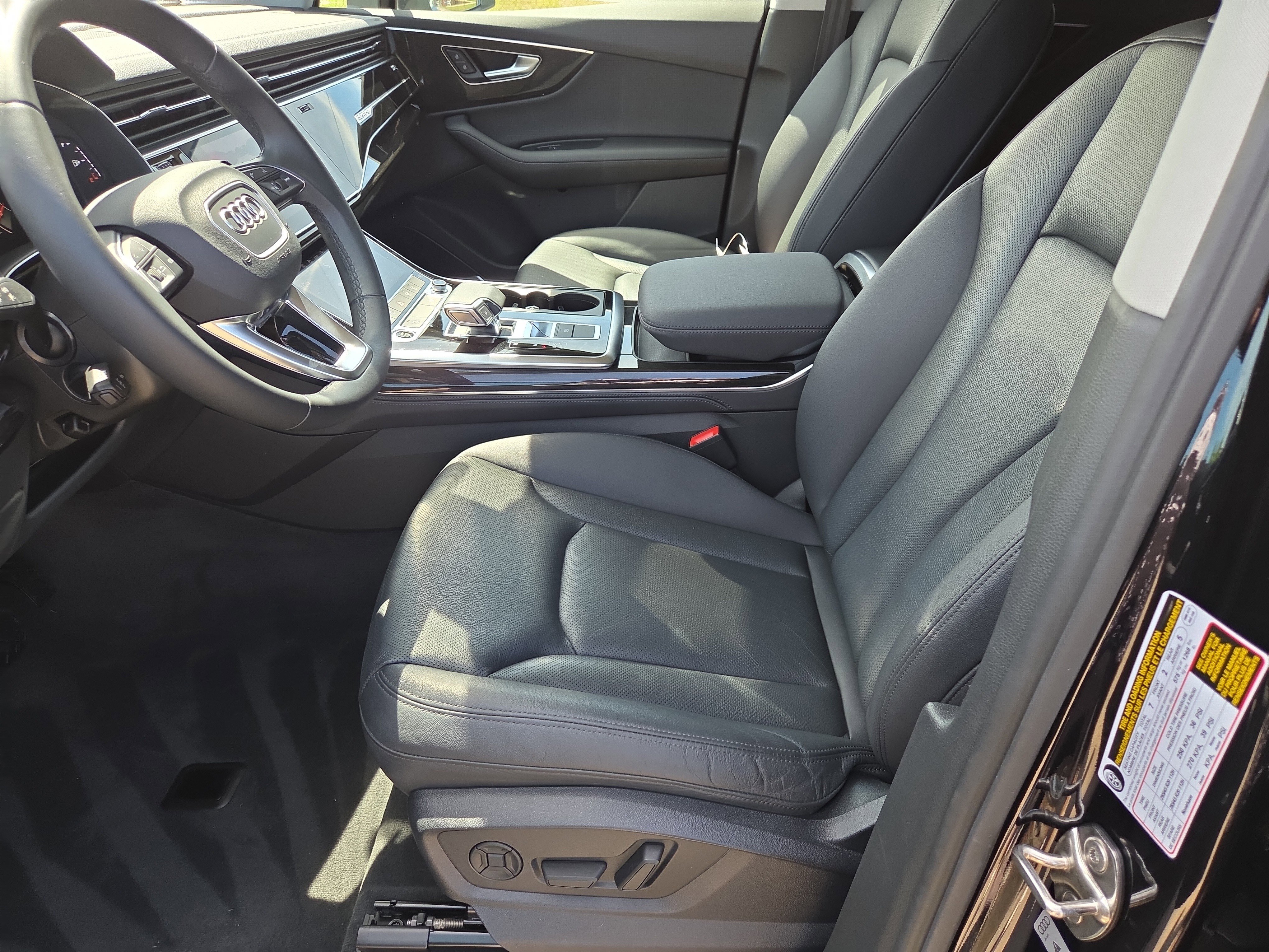 Used 2023 Audi Q7 3.0T Premium Plus image 5