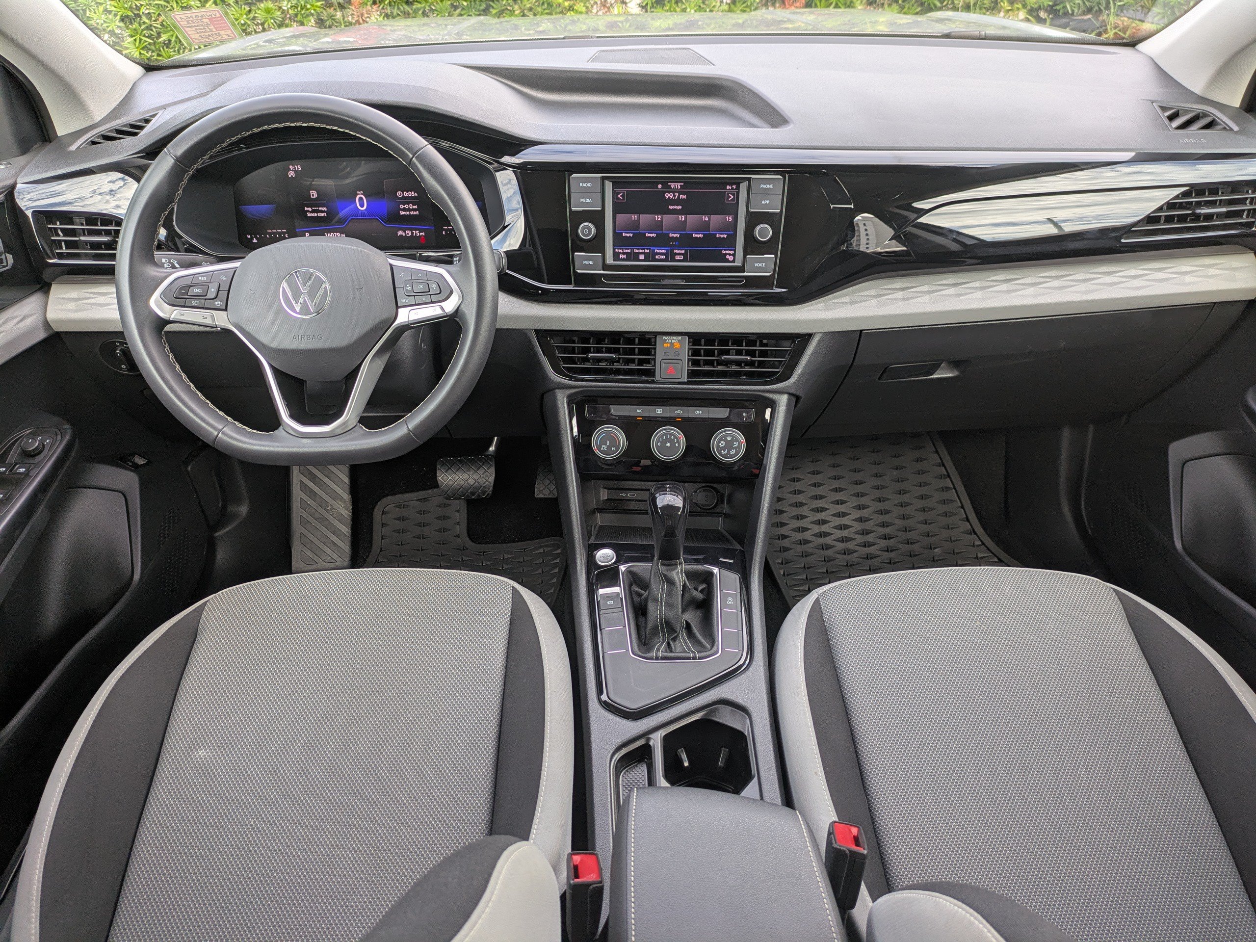 Certified 2023 Volkswagen Taos S FWD image 15