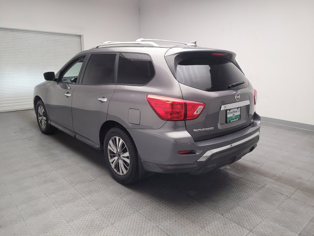 Used 2019 Nissan Pathfinder S FWD image 5