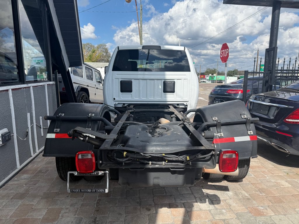 Used 2023 RAM 3500 Tradesman RWD image 5