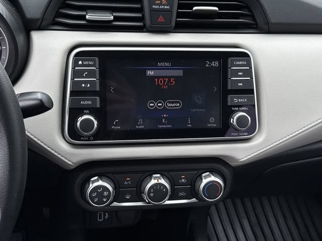 Used 2022 Nissan Versa SV w/ Trunk Package FWD image 17