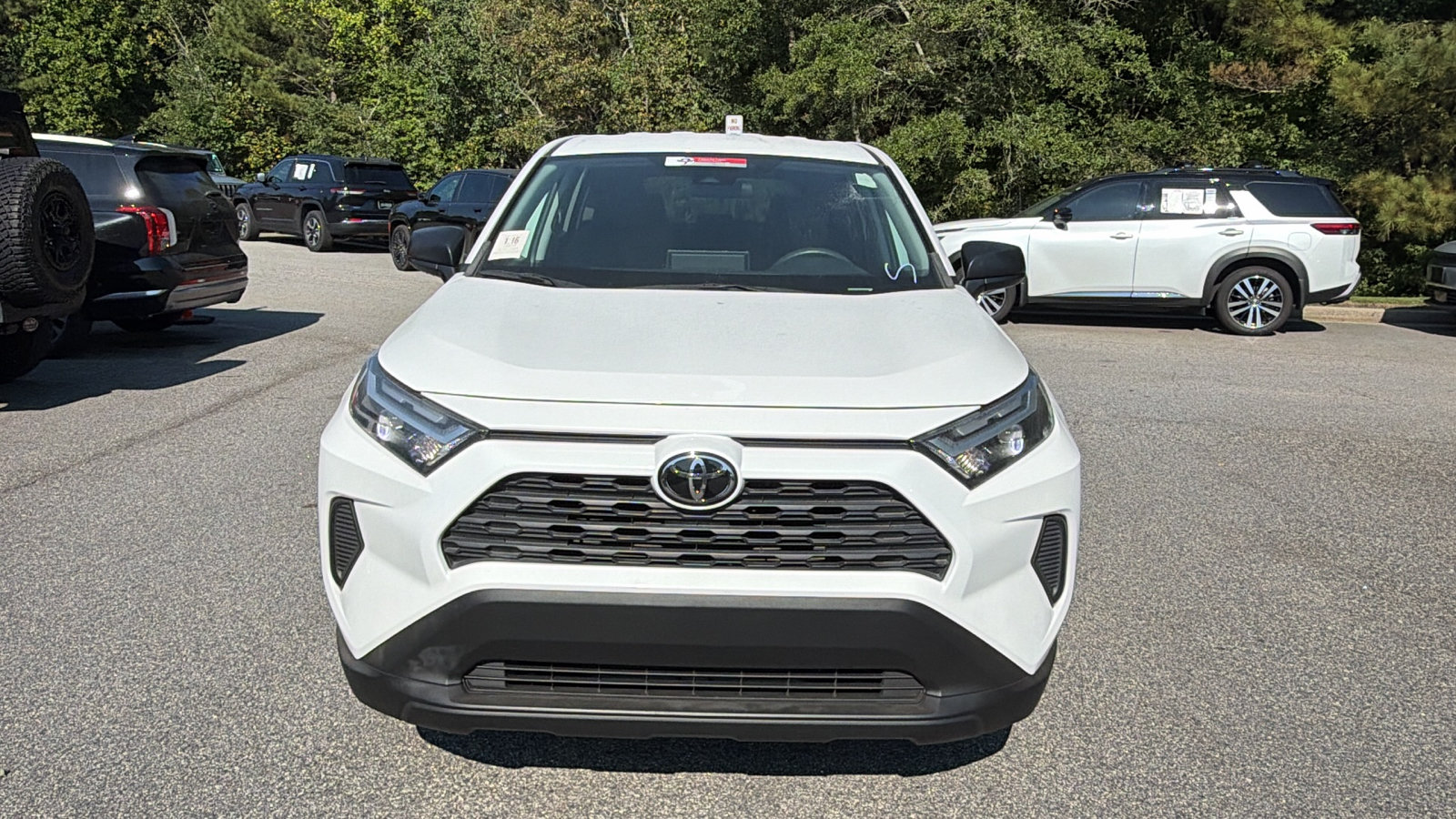 Used 2023 Toyota RAV4 LE FWD image 3