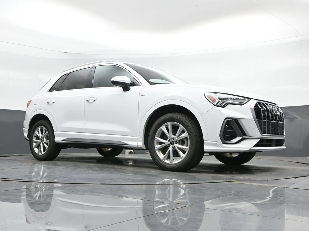 Used 2024 Audi Q3 2.0T Premium AWD/4WD image 42