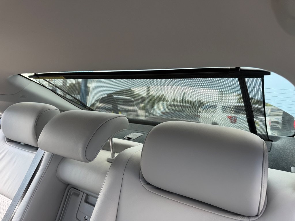 Used 2010 Lexus ES 350 w/ Preferred Accessory Package FWD image 32