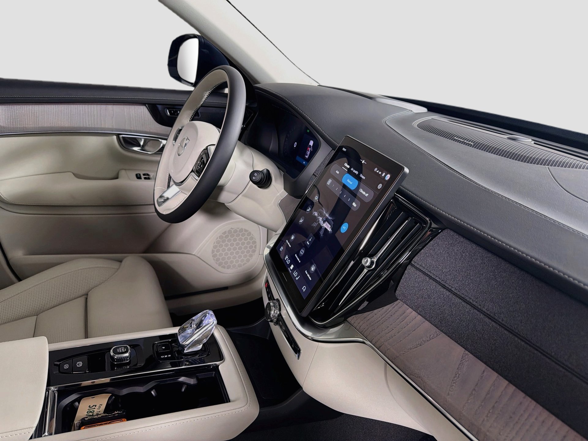 New 2027 Volvo XC90 T8 Ultra AWD/4WD image 31