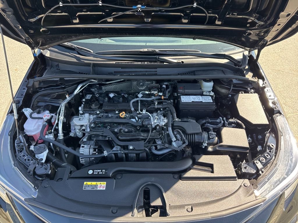 Used 2025 Toyota Corolla SE w/ SE Premium Package image 32