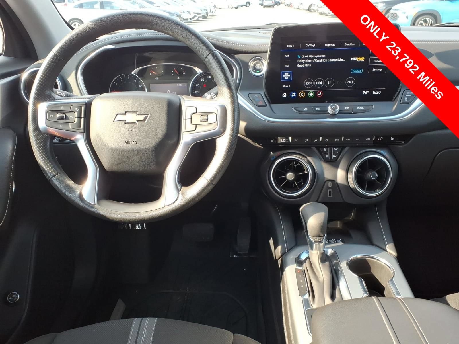 Used 2024 Chevrolet Blazer LT FWD image 12