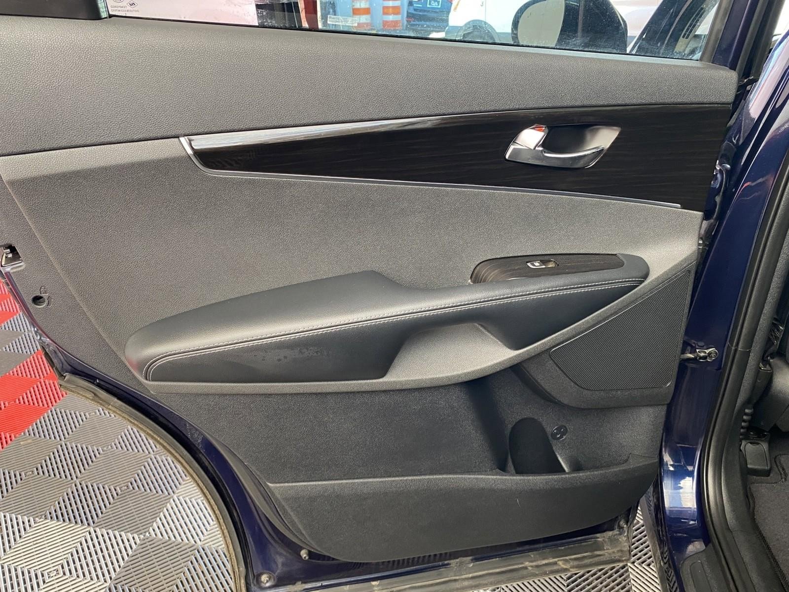 Used 2020 Kia Sorento EX image 20