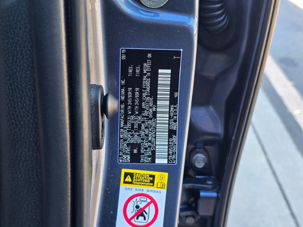Used 2019 Toyota Highlander XLE AWD/4WD image 40