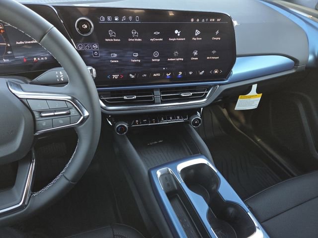 New 2026 Chevrolet Equinox EV LT image 32