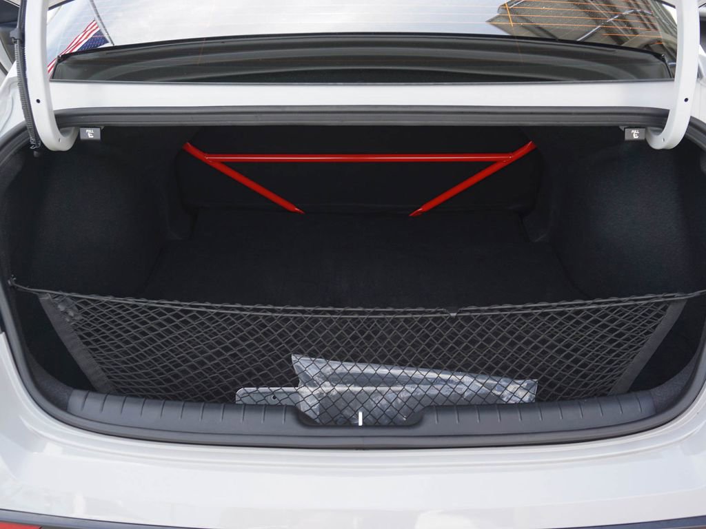 Used 2024 Hyundai Elantra N FWD image 25