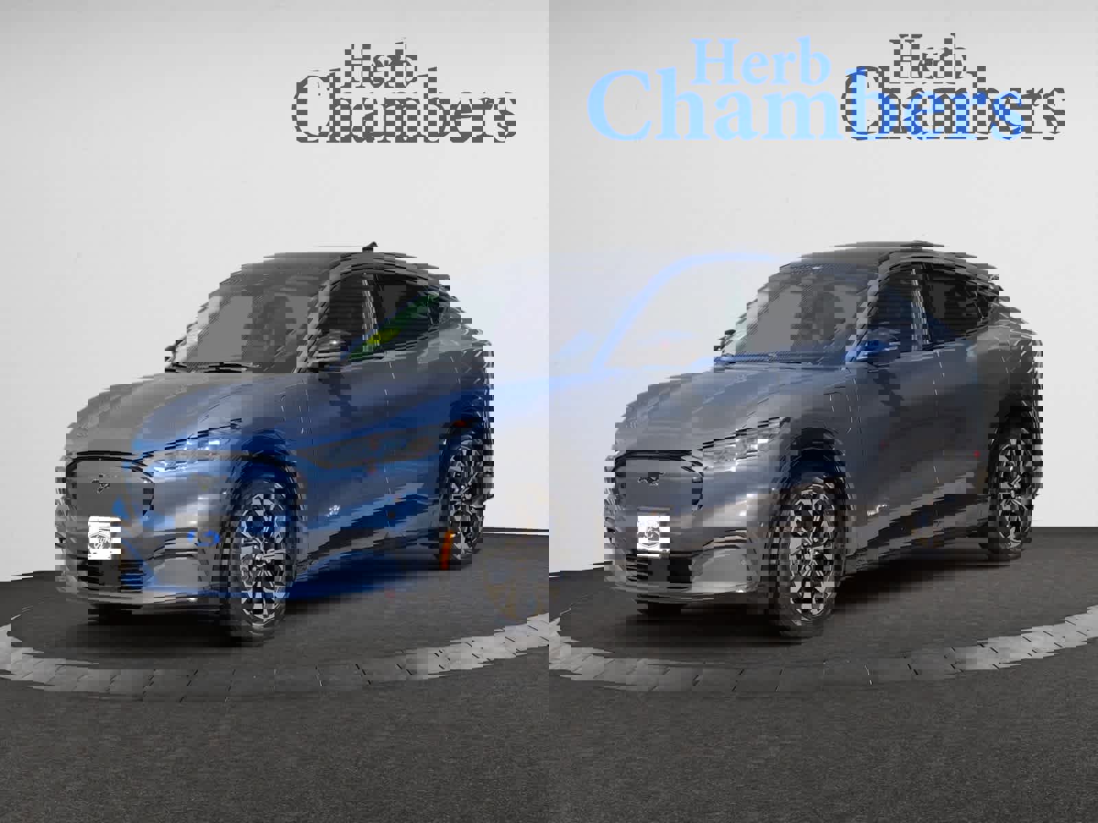 Used 2021 Ford Mustang Mach-E Premium image 9