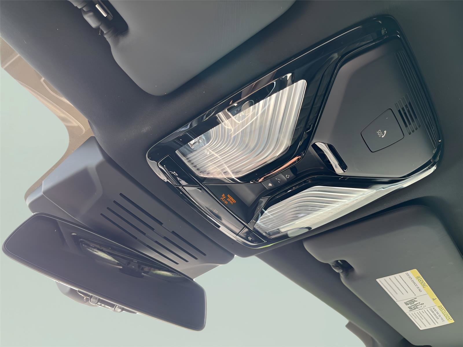 Used 2024 BMW X5 xDrive40i w/ Premium Package image 23