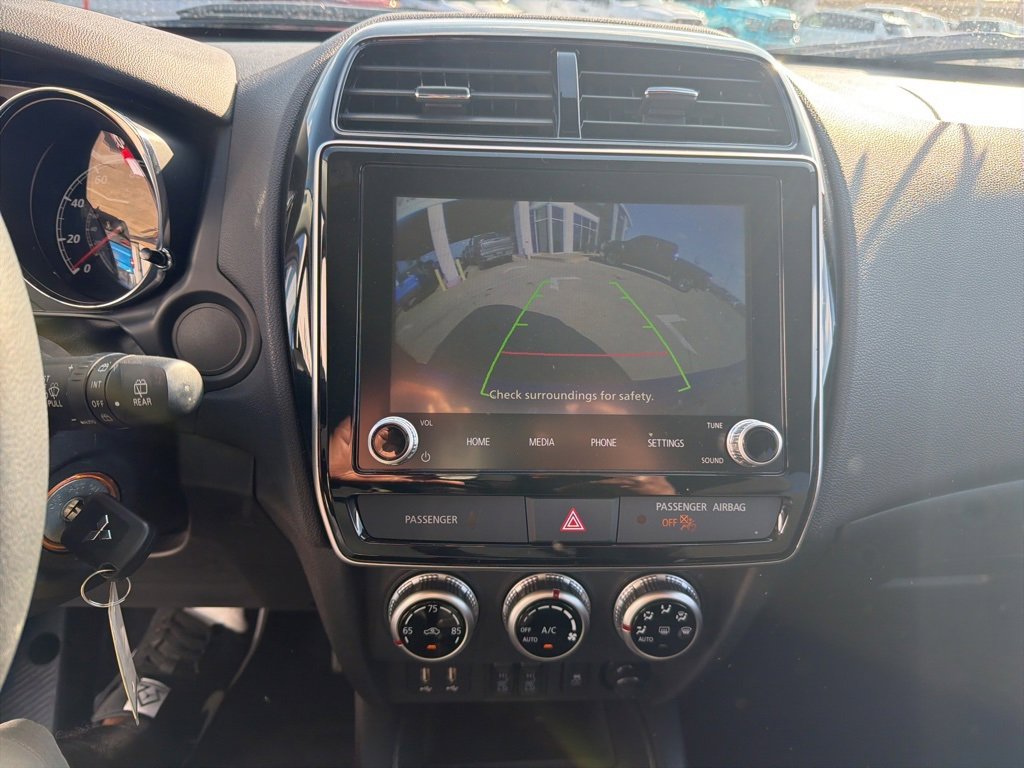 Used 2025 Mitsubishi Outlander Sport LE image 12