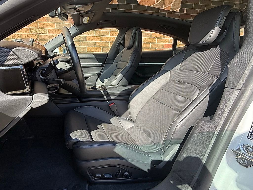 Certified 2024 Porsche Taycan image 5