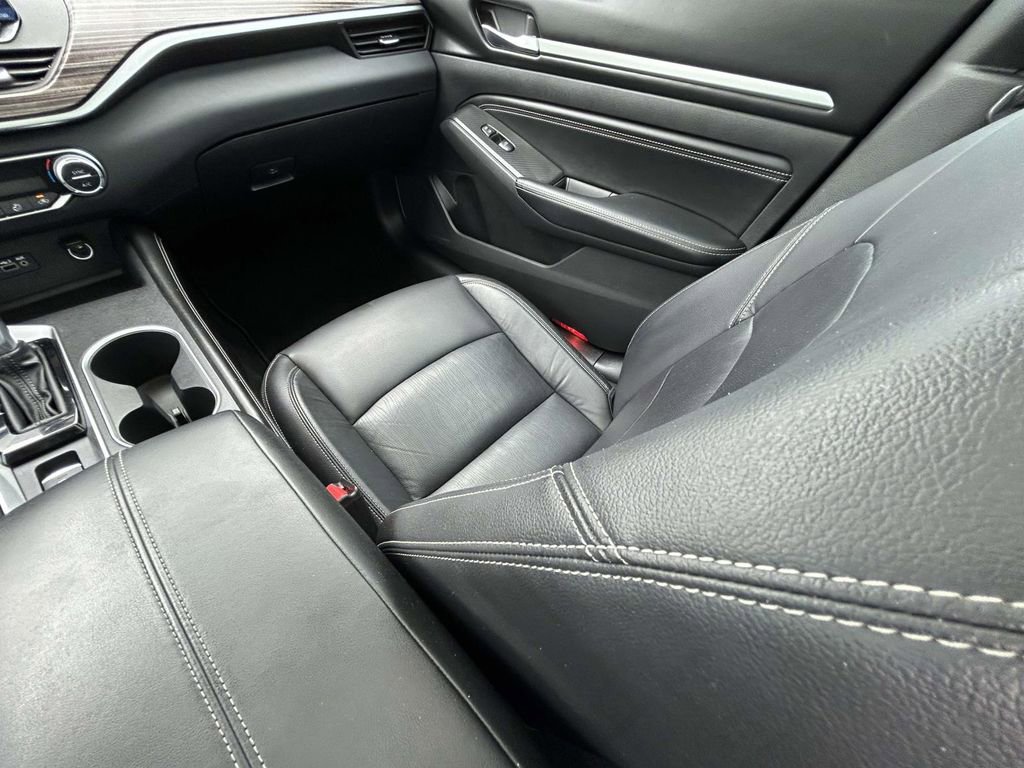 Used 2019 Nissan Altima 2.5 Platinum FWD image 15