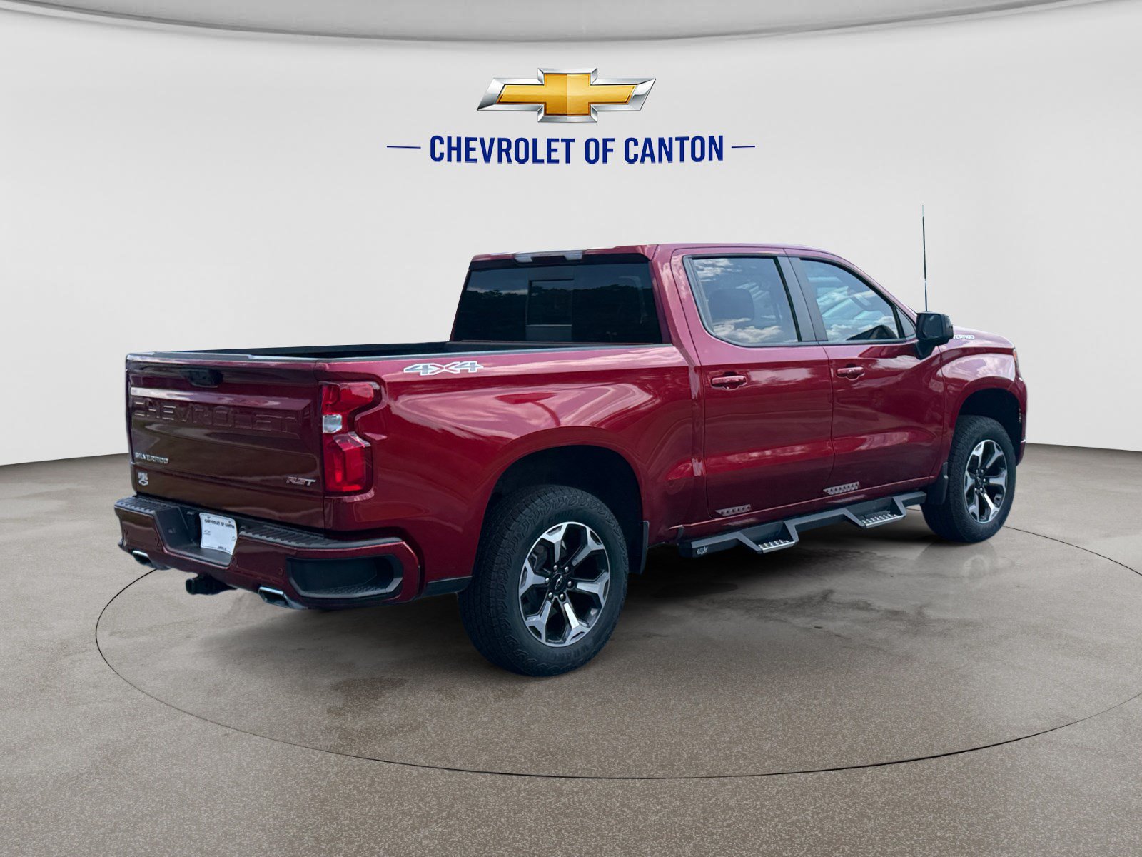 Used 2025 Chevrolet Silverado 1500 RST w/ Convenience Package II AWD/4WD image 5
