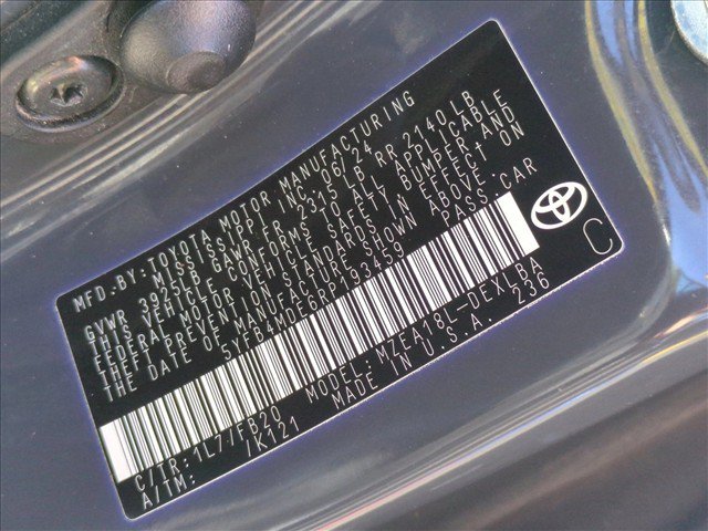 Used 2024 Toyota Corolla LE FWD image 22