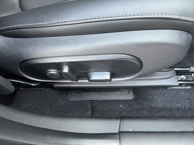 Used 2019 MINI Cooper Countryman S w/ Premium Package image 10