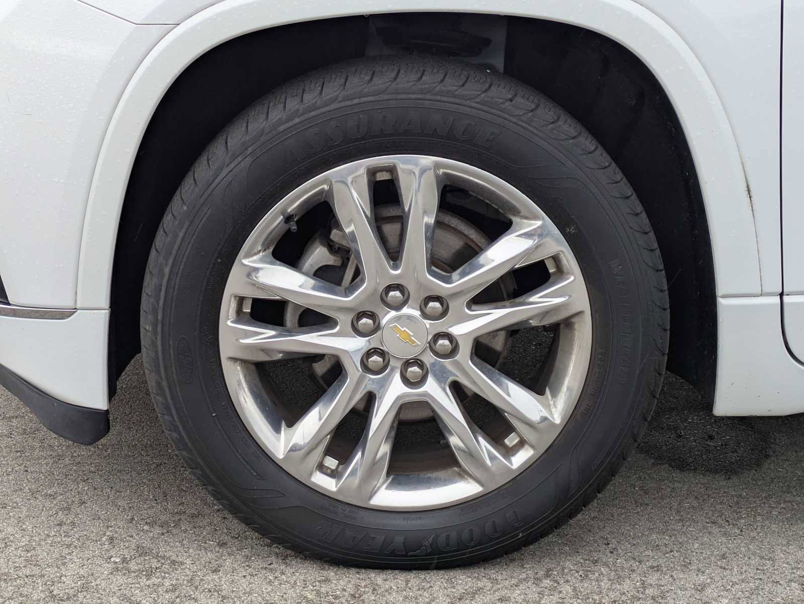 Used 2020 Chevrolet Traverse High Country w/ LPO, Floor Liner Package image 13