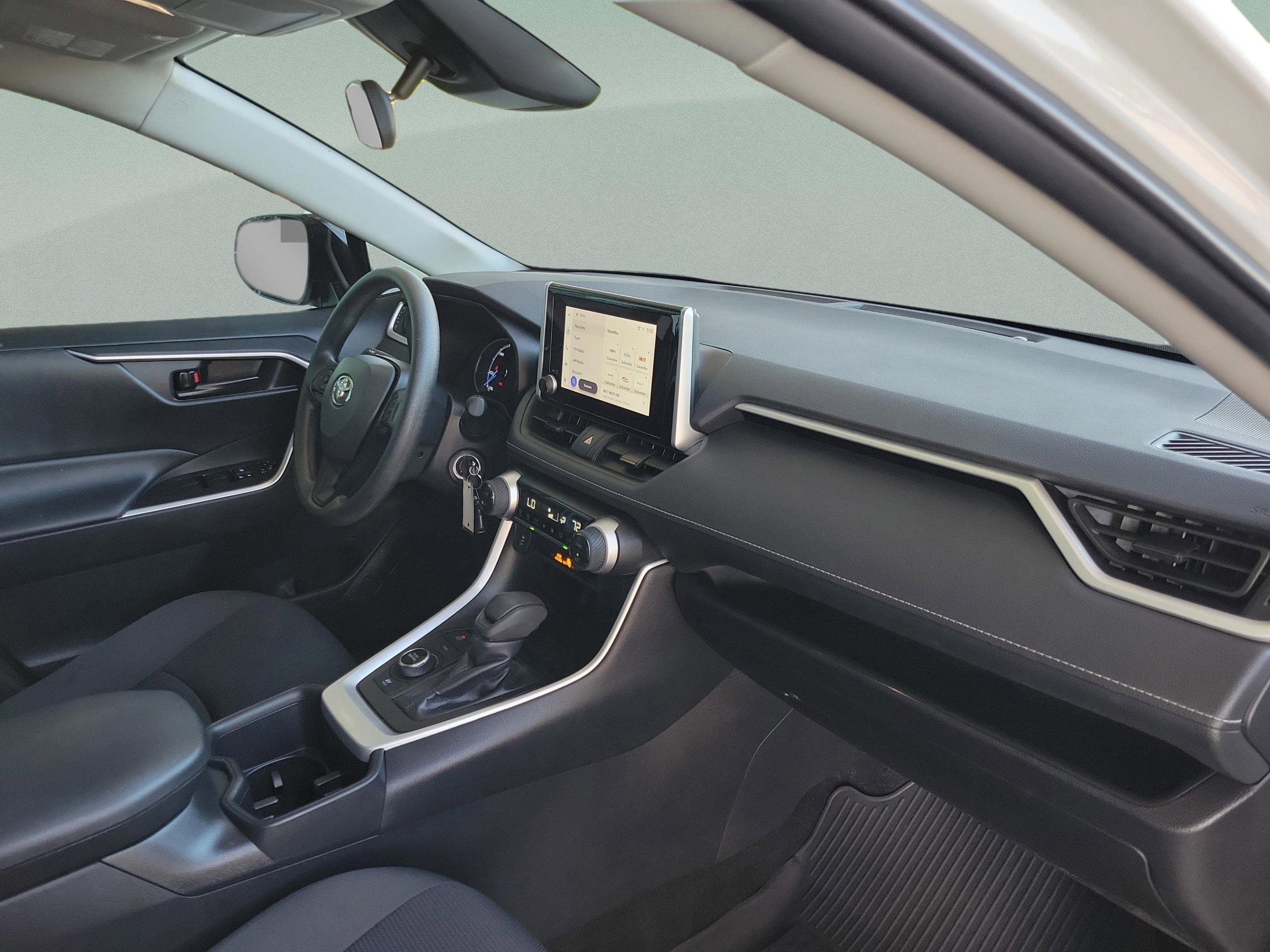 Certified 2025 Toyota RAV4 LE image 7