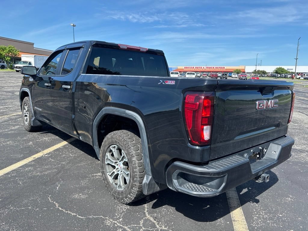 Used 2022 GMC Sierra 1500 Pro w/ Sierra Value Package AWD/4WD image 7