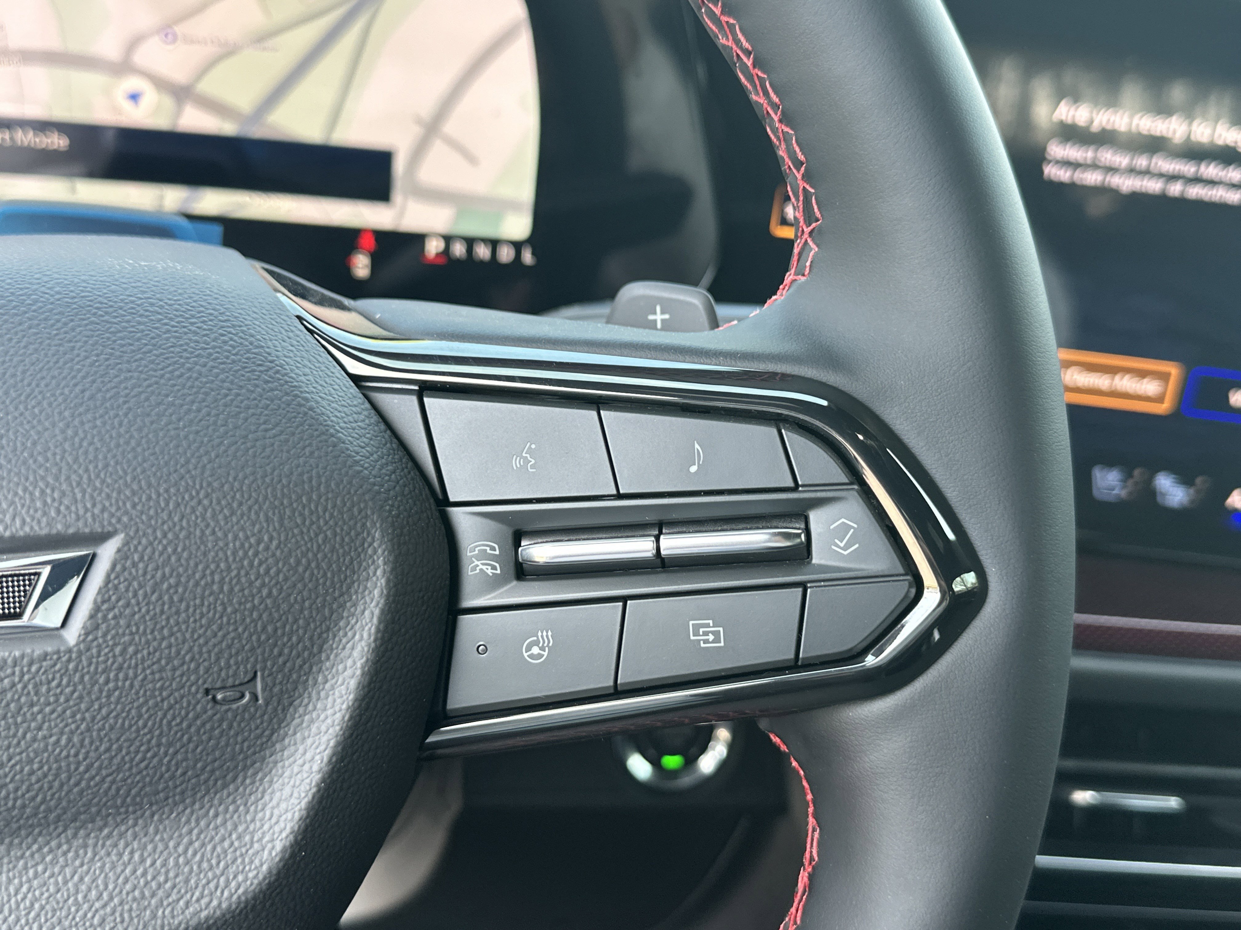 New 2026 Chevrolet Traverse RS image 26