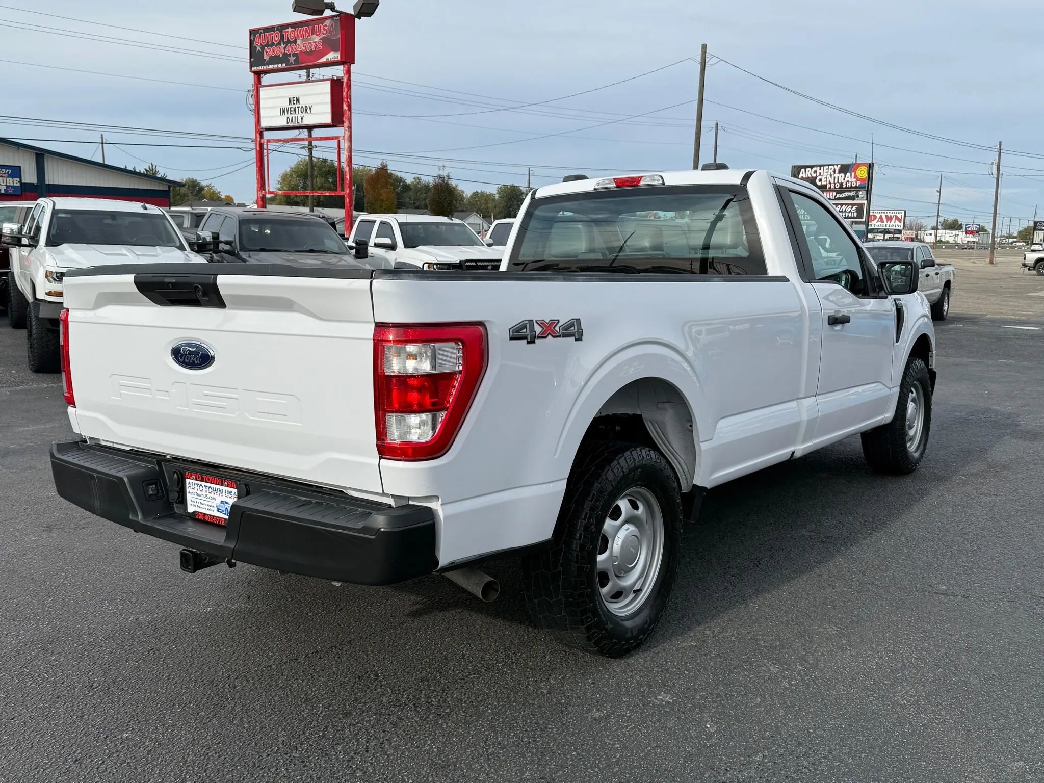 Used 2021 Ford F150 XL image 5