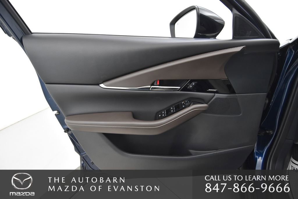 Used 2025 MAZDA CX-30 2.5 Turbo w/ Premium Plus Pkg image 27