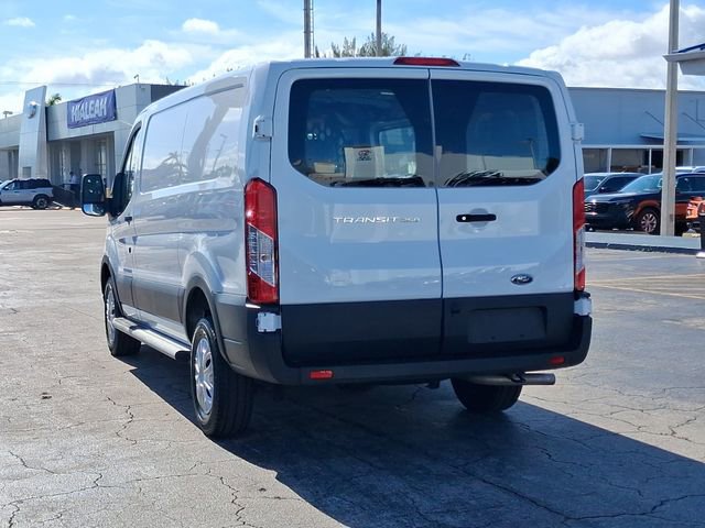 Used 2025 Ford Transit 250 Low Roof w/ Exterior Upgrade Package RWD image 3