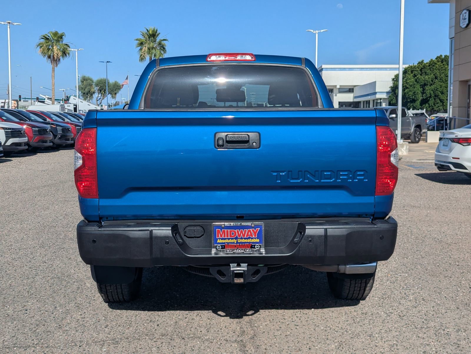 Used 2018 Toyota Tundra SR5 w/ SR5 Upgrade Package RWD image 4