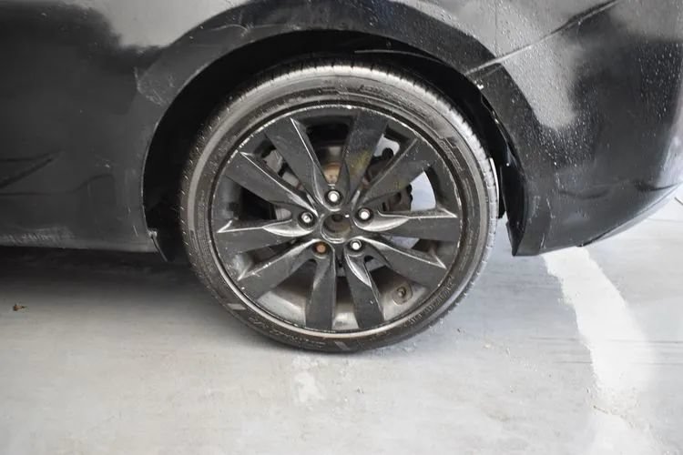 Used 2012 Kia Forte Koup SX w/ Leather Pkg FWD image 28