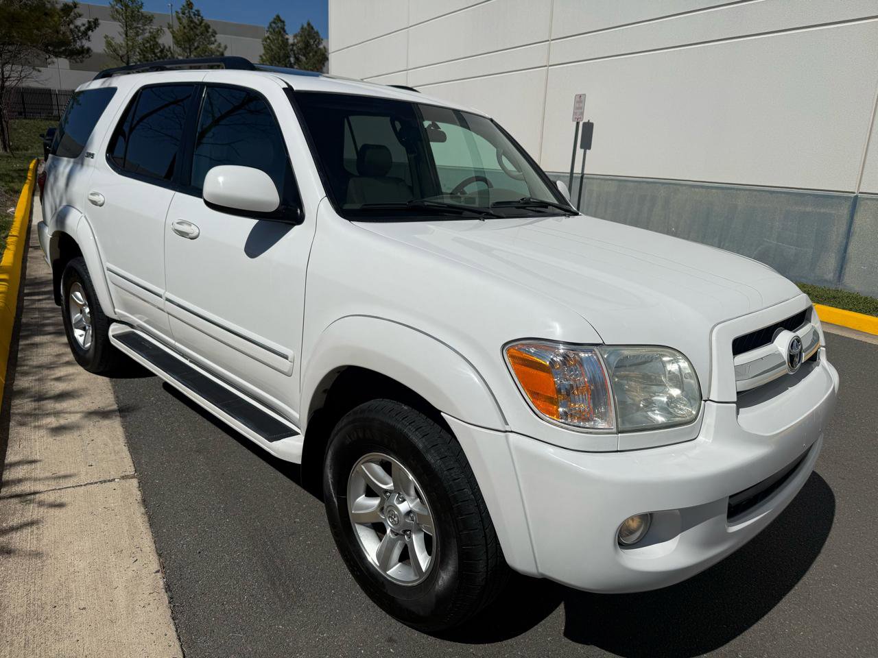 Used 2006 Toyota Sequoia SR5 image 11