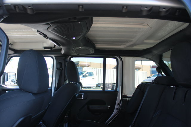 Used 2024 Jeep Wrangler Unlimited Rubicon 4xe AWD/4WD image 36