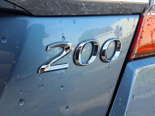 Used 2011 Chrysler 200 Limited FWD image 29