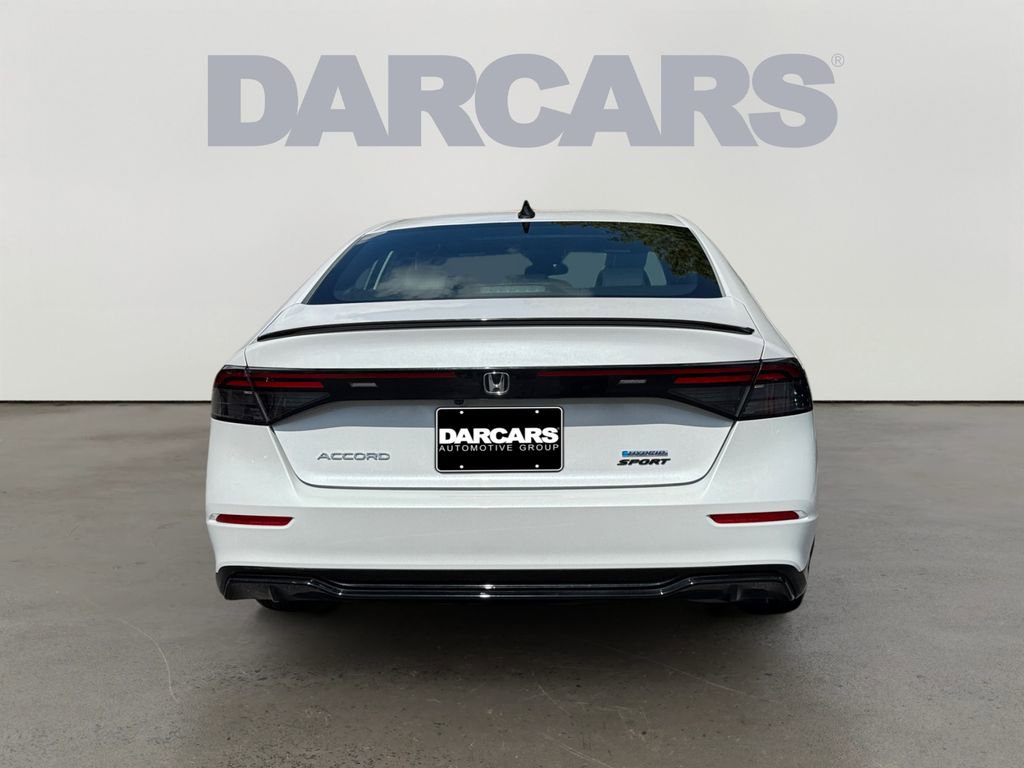Used 2025 Honda Accord Sport image 6