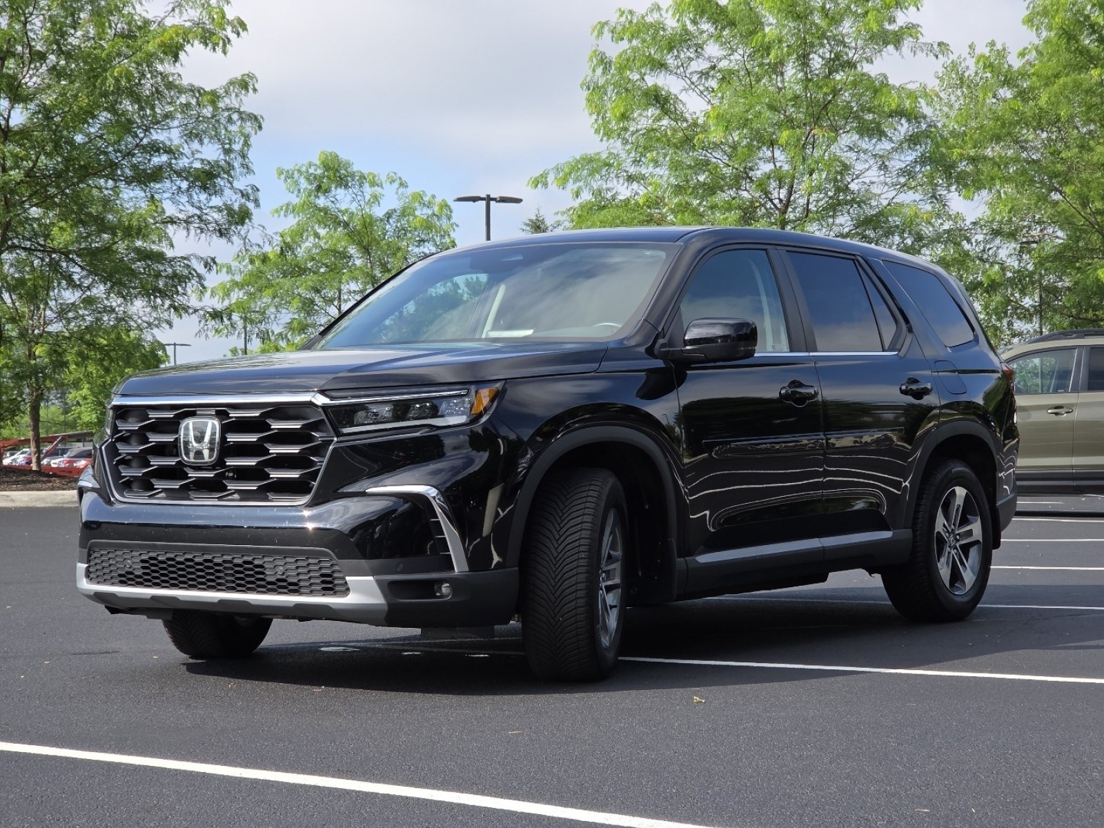 Certified 2023 Honda Pilot EX-L image 17