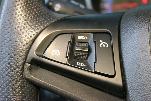 Used 2015 Chevrolet Cruze LT FWD image 18