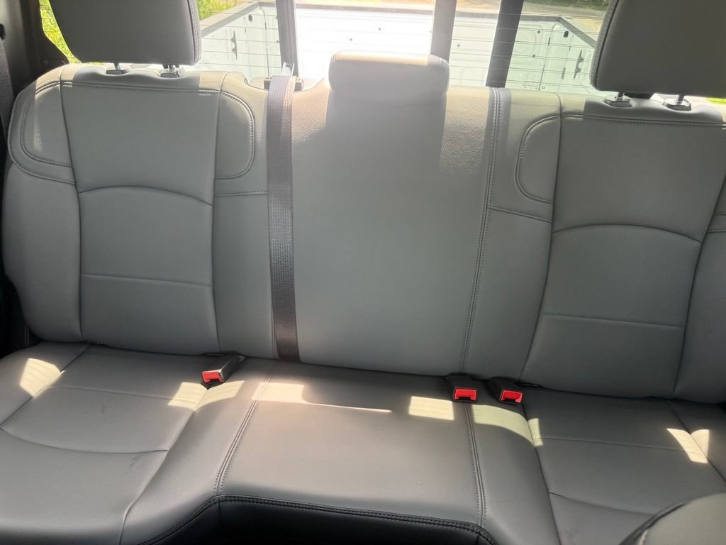 Used 2025 RAM 2500 Tradesman w/ Safety Group AWD/4WD image 35