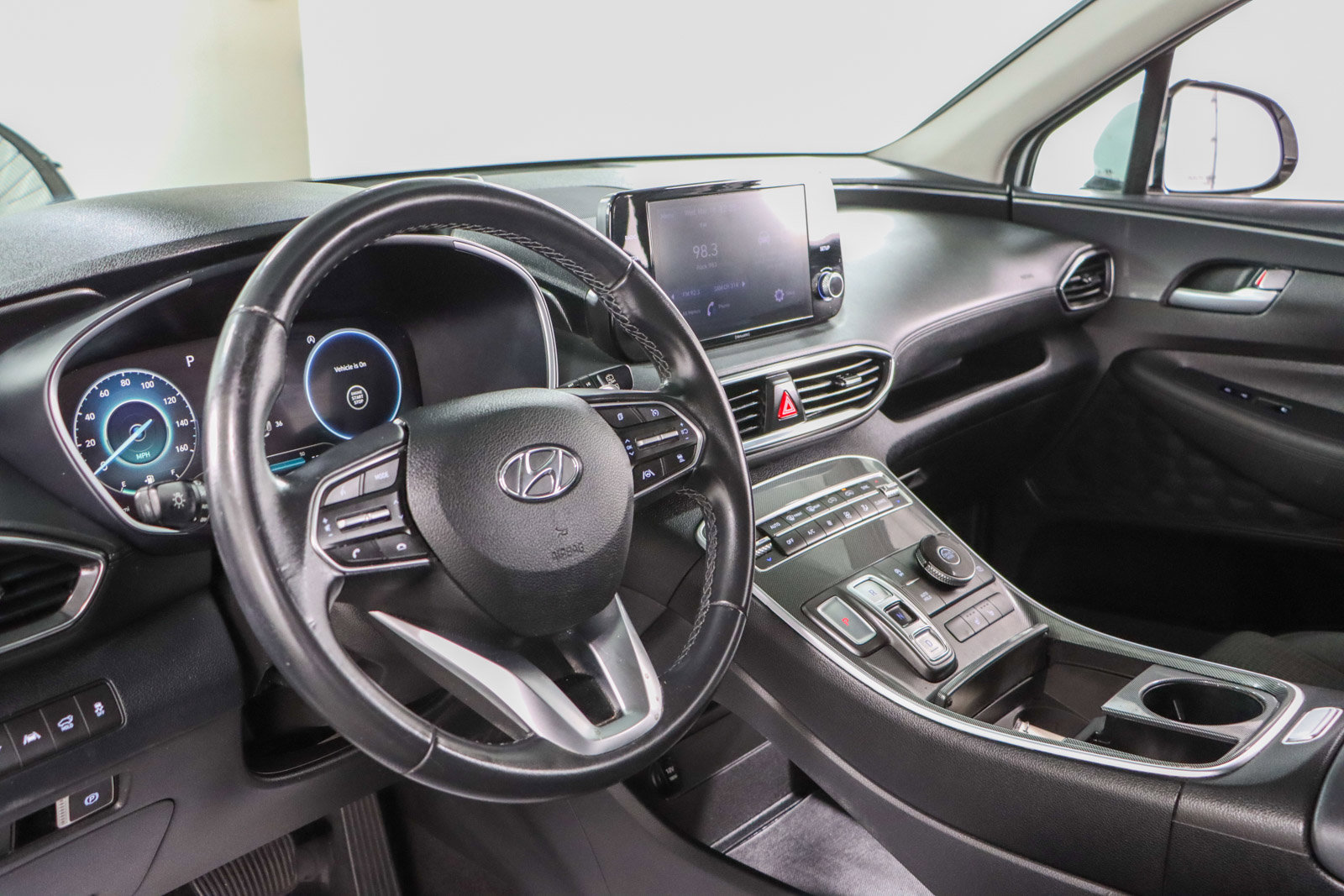 Used 2022 Hyundai Santa Fe SEL w/ Convenience Package FWD image 22