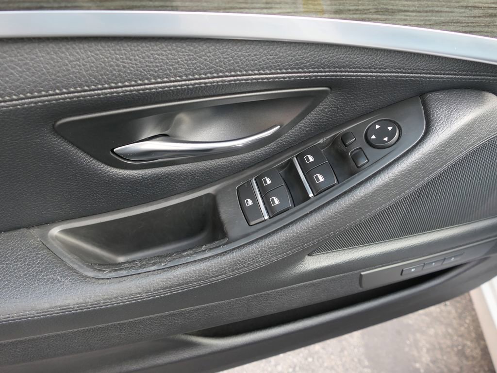 Used 2014 BMW 528i Sedan RWD image 13