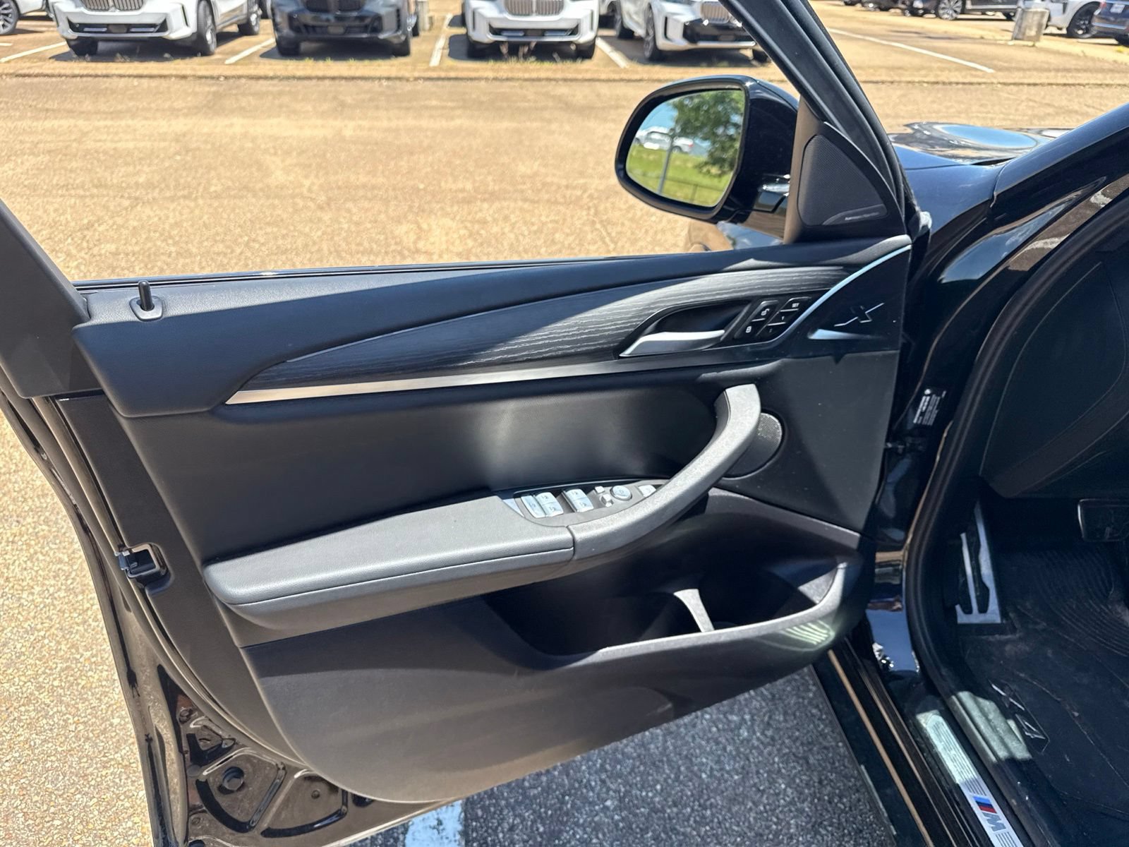 Certified 2023 BMW X4 xDrive30i w/ M Sport Package AWD/4WD image 12