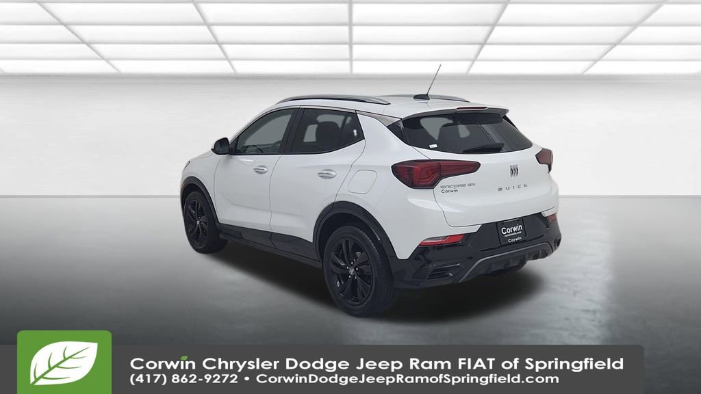 Used 2024 Buick Encore GX Sport Touring image 12