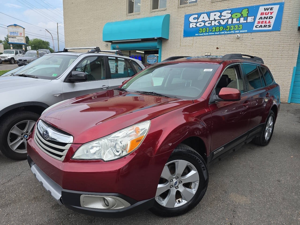 Used 2012 Subaru Outback 2.5i Limited w/ Moonroof Pkg AWD/4WD image 3